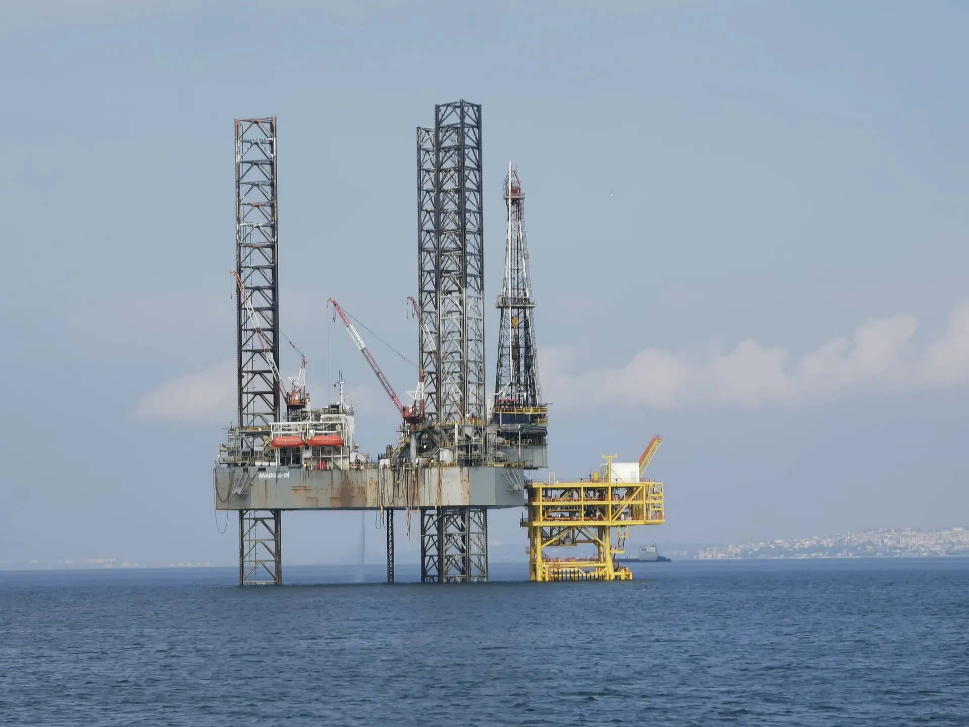Offshore jack-up platform on a clear day